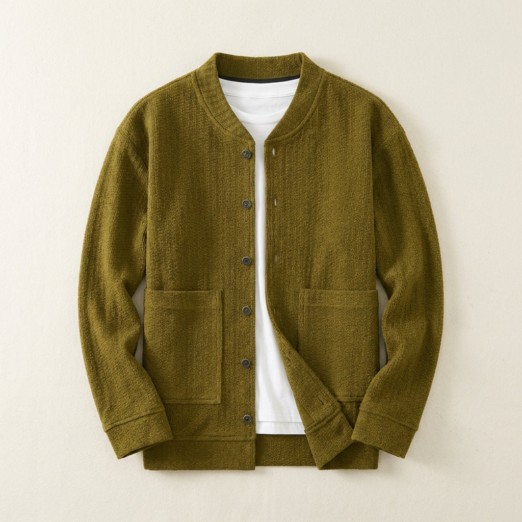 Men’s Cardigan Round Neckline and Single-Breasted Snap Closure