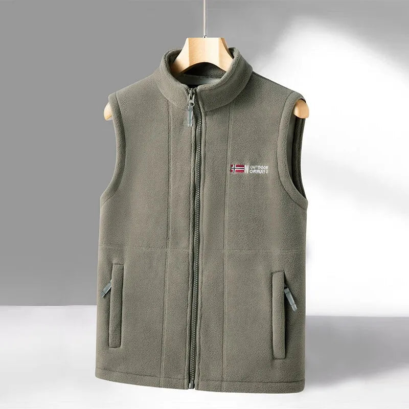 Nordic Fleece Vest 6