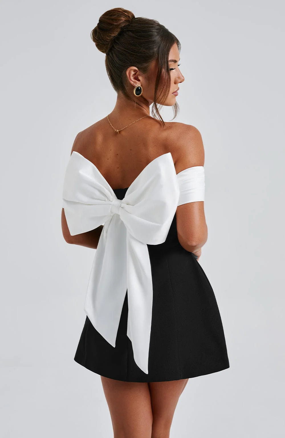 Noir Bloom Evening Party Mini Dress 3