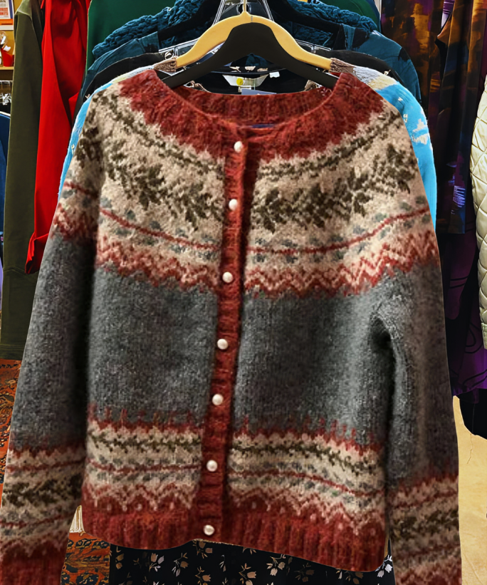 Jill | Classic Cozy Sweater 0
