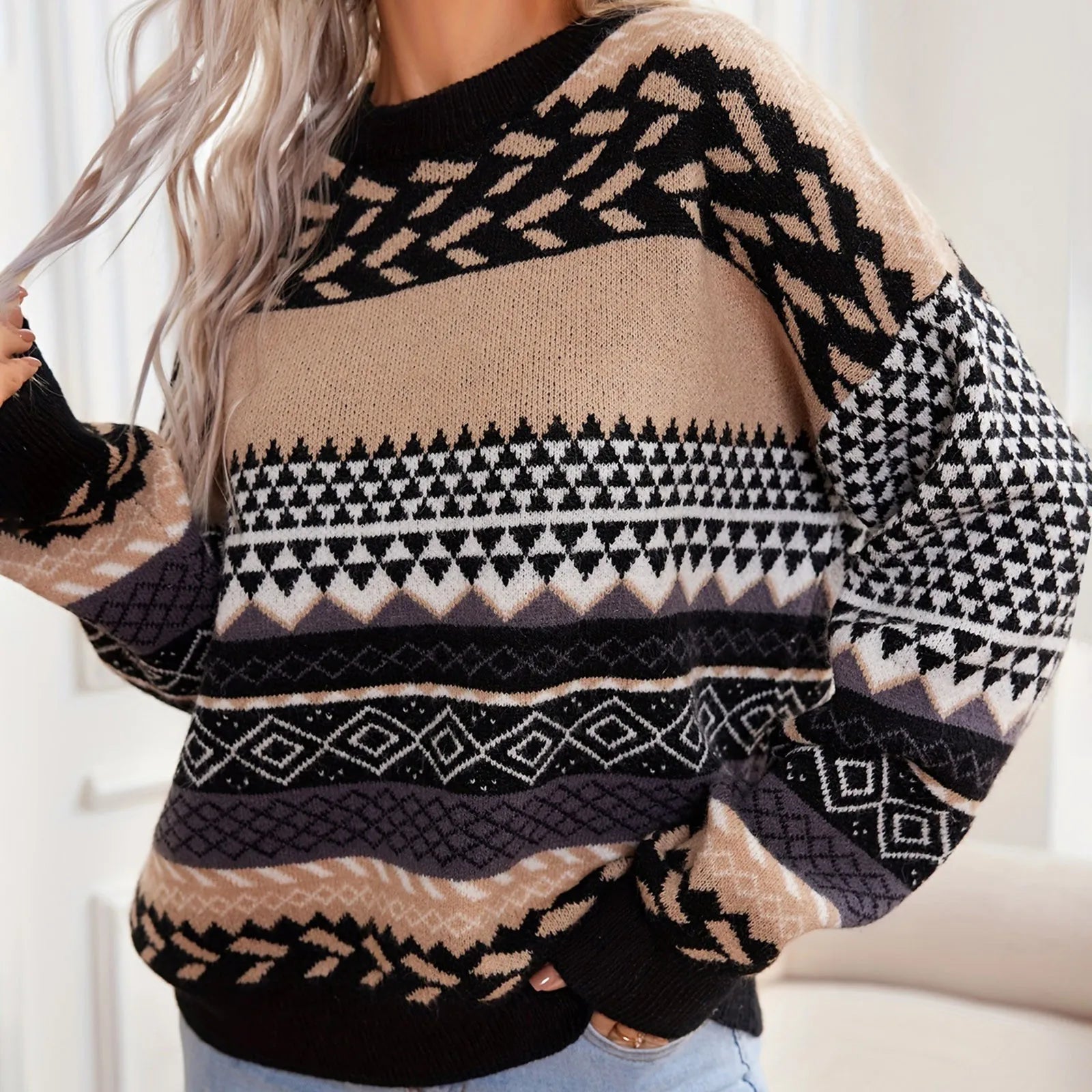 Zahara  | Retro knitted sweater with contrast 0