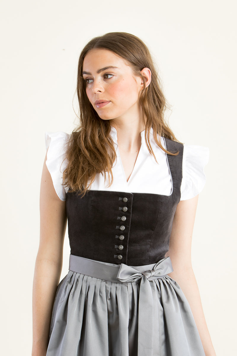 Wenger Kasandra dirndl blouse with wing sleeves 1