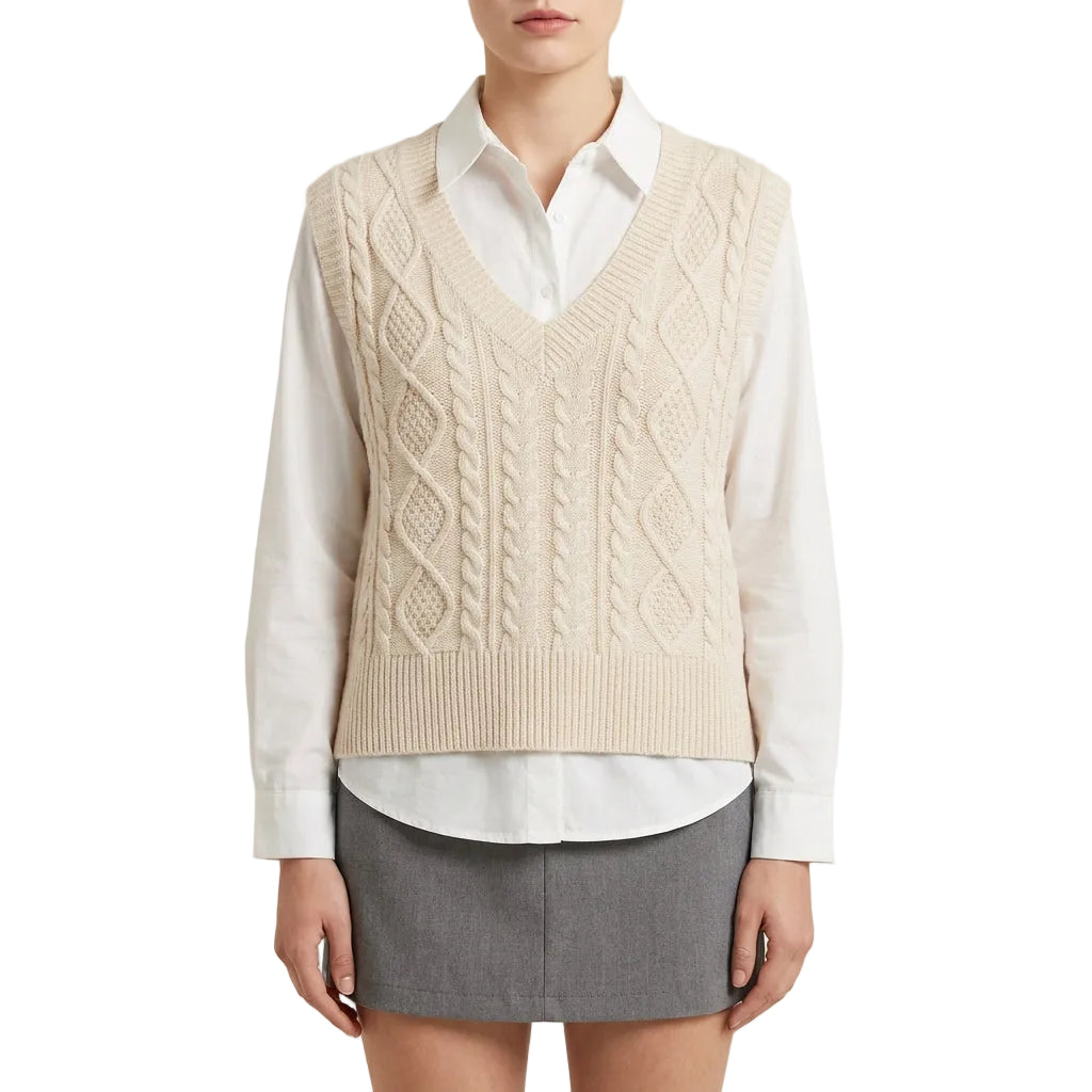 Women’s Vest Cable Knit Pattern and V-Neckline