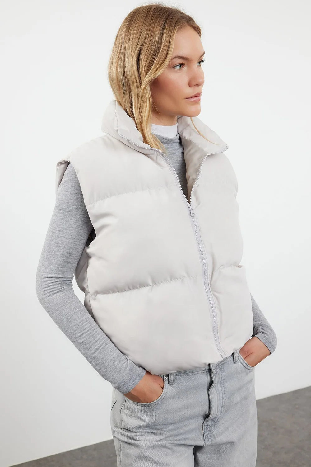 Women's Elegant Padded Winter Vest 1